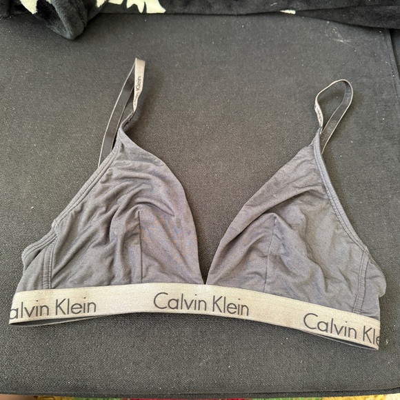 Calvin Klein Charcoal Bralette - Picture 1 of 3
